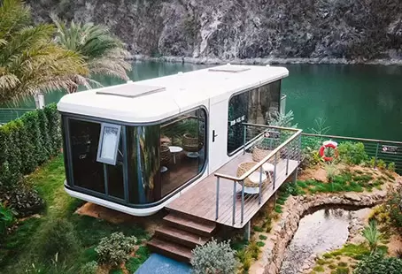 C&aacute;psula Espacial: A C&aacute;psula Definitiva para N&ocirc;mades Digitais Autossuficientes